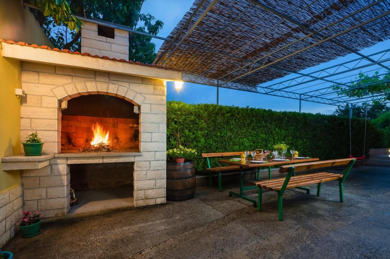 Katuni Holiday Residence Maja מראה חיצוני תמונה